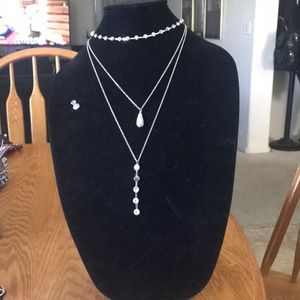 Traci Lynn Necklace missing one stone